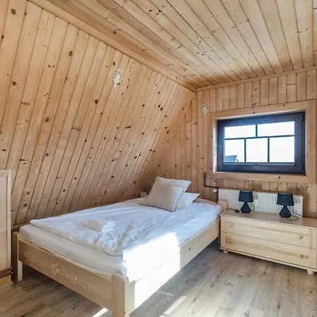 Lobrotno Gazdzina - Goralska Z Jacuzzi 木屋